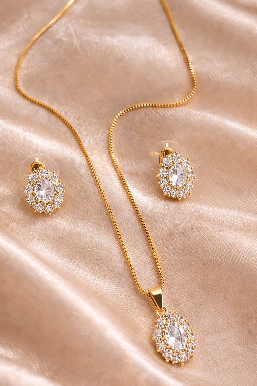 Oval AD Diamond Look Pendant Necklace Set