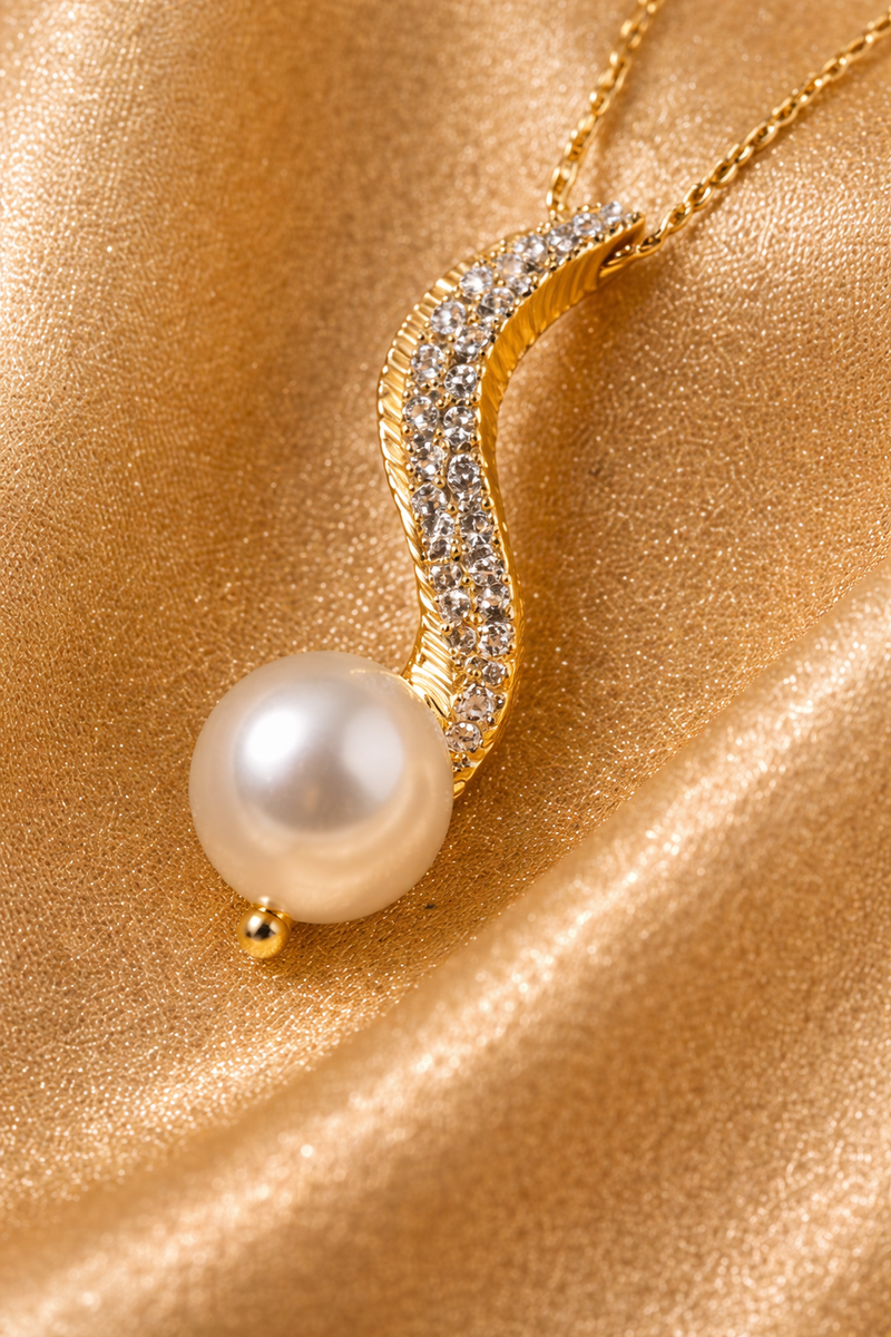 Pearl Grace Pendant Set