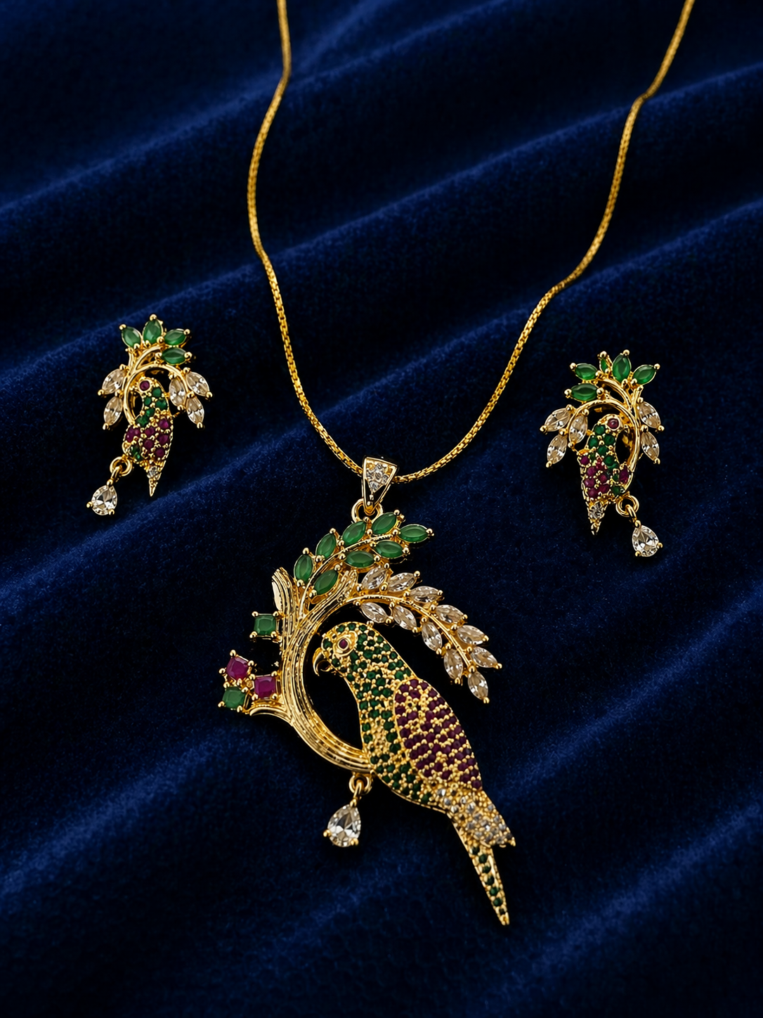 Royal Peacock Pendant Set