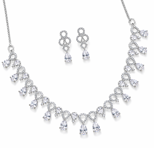 Teardrop Diamond Look Necklace Set