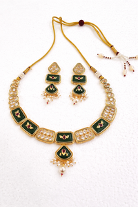 Emerald Green Kundan Polki Necklace Set