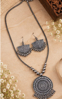 SOVAR Tribal Mandala Antique Oxidised Necklace & Earrings Set